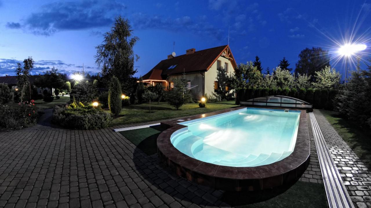 Szumi Las Events & Apartments Regimin Dış mekan fotoğraf